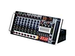 Decon - 12 Kanal Rack Tipi Deck Mixer